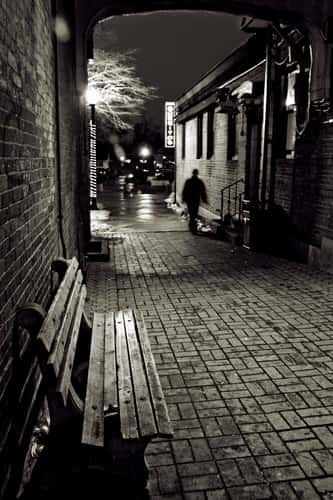 Bueno y Sano Alley