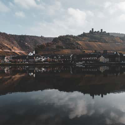 Burg Thurant, Alken, Germany