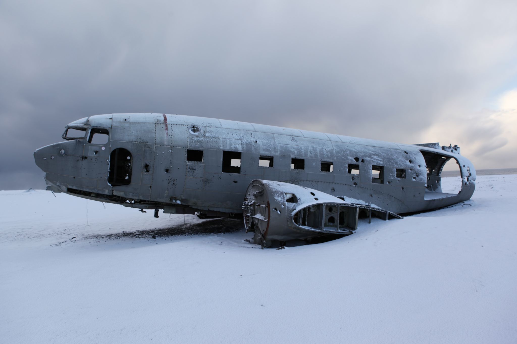 Solheimasandur Plance Wreck from the front, Iceland