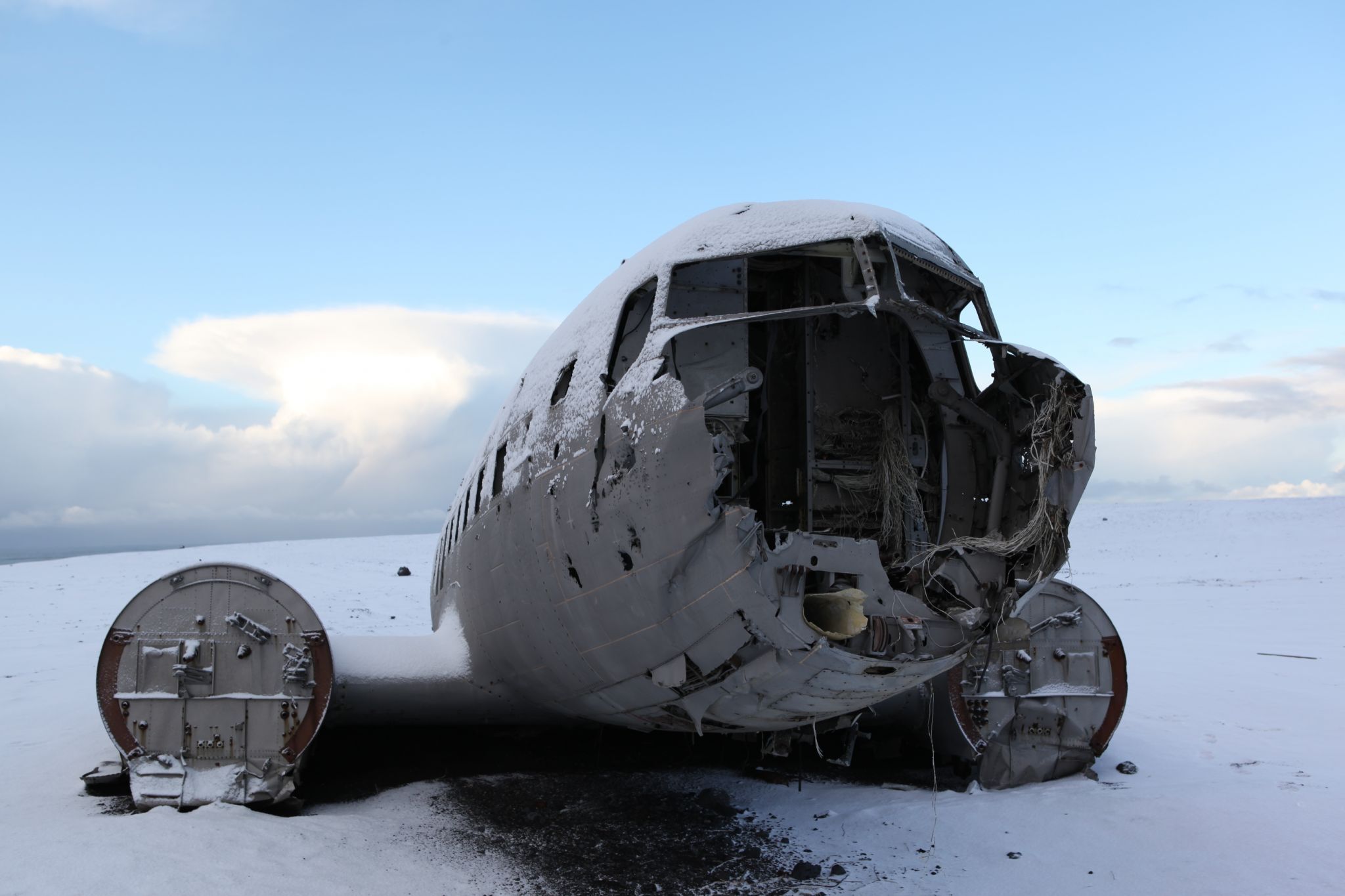 Solheimasandur Plance Wreck from the front, Iceland