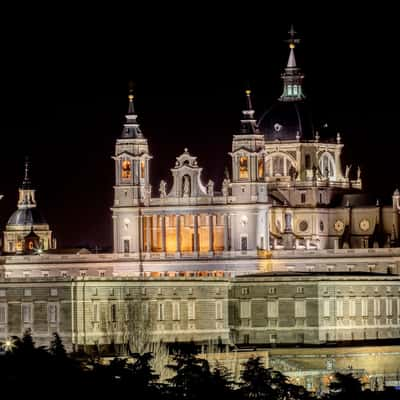 Palacio real viewpoint from Debod Temple, Spain