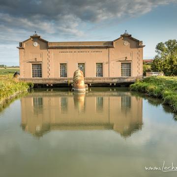 Water Pumping station near Caposile, Italy