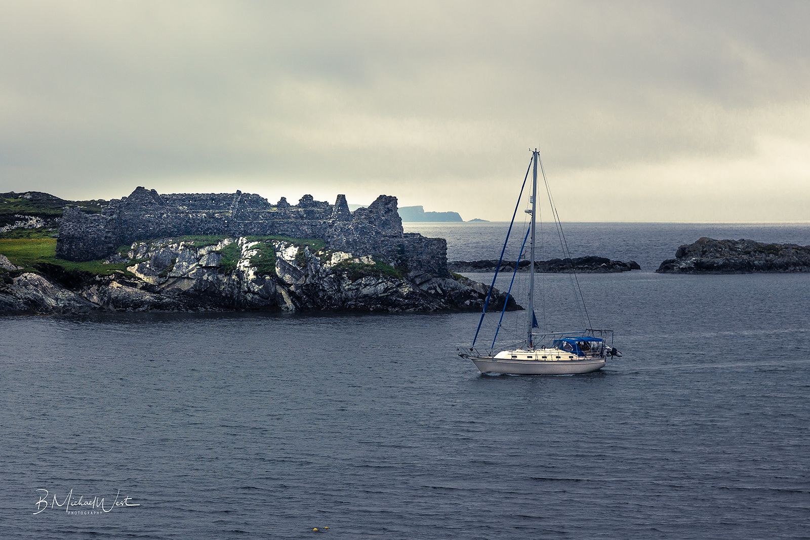 Cromwell's Barracks, Inishbofin Harbor, CO. Galway, Ireland