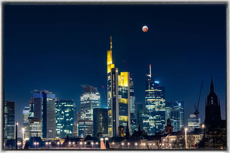 View from the Flößerbrücke, Frankfurt am Main
