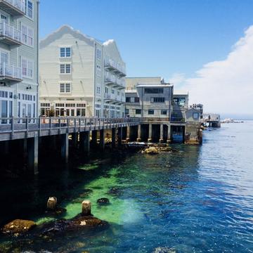 Monterey Hotel, USA