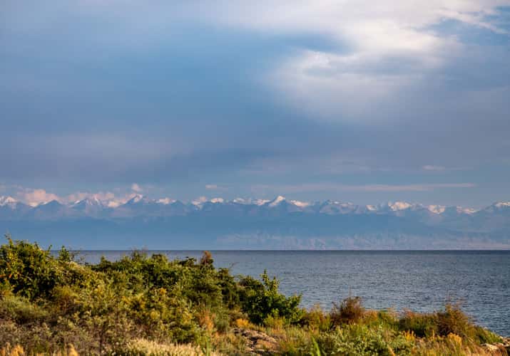 Am Issyk Kul See in Kirgistan