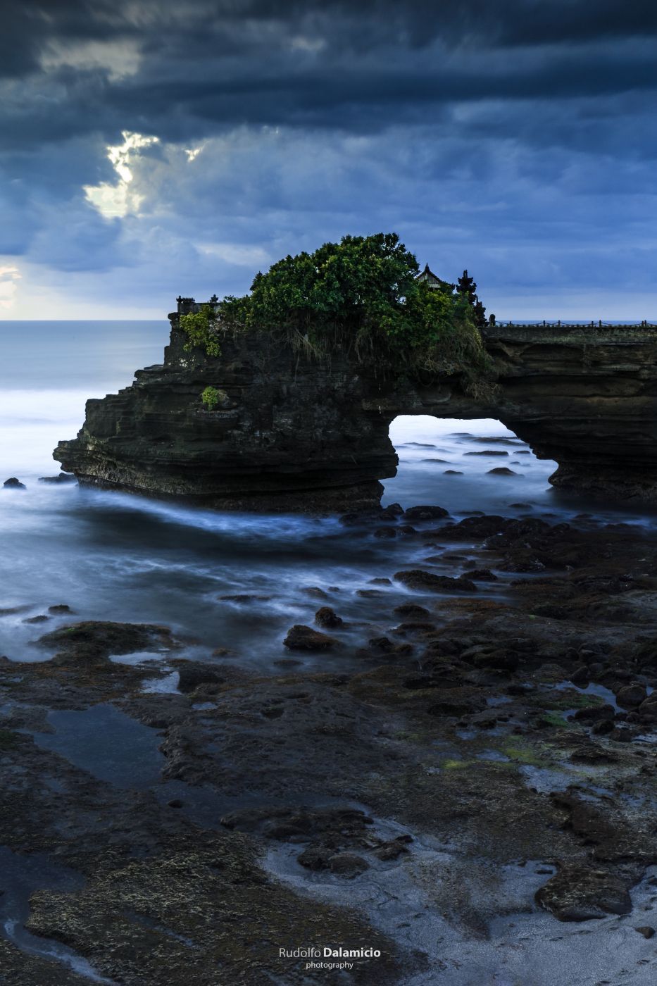 Batu Bolong, Bali, Indonesia