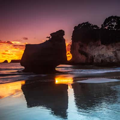 Cathedral Cove Coromandel Sunrise, New Zealand