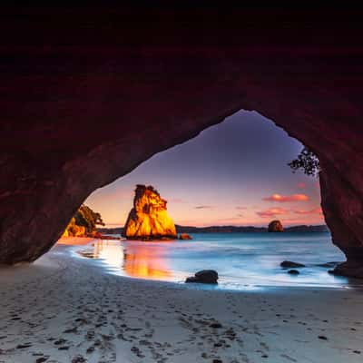 Cathedral Cove, New Zealand