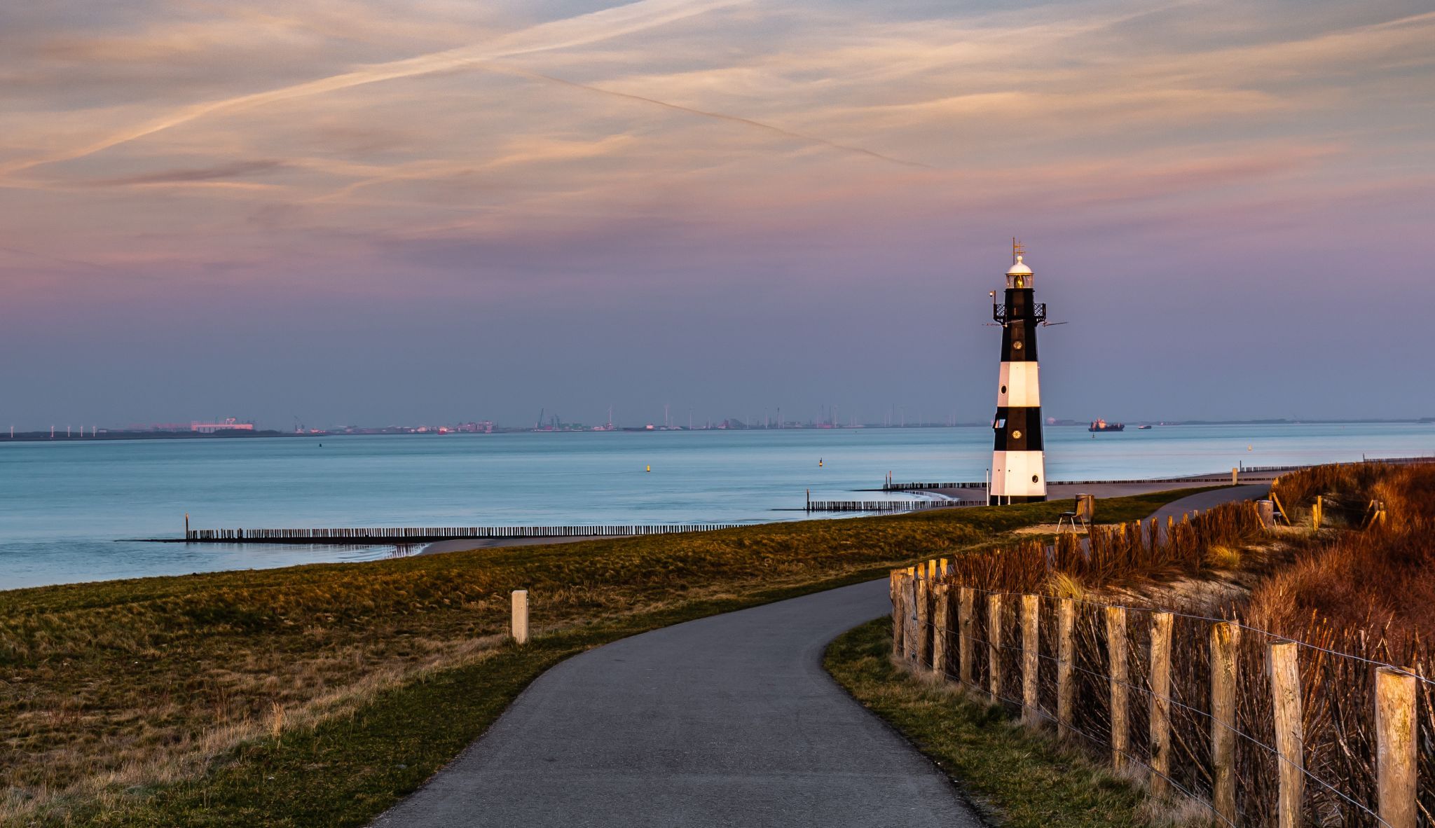 Lighthouse of Breskens from the other perspective, Netherlands