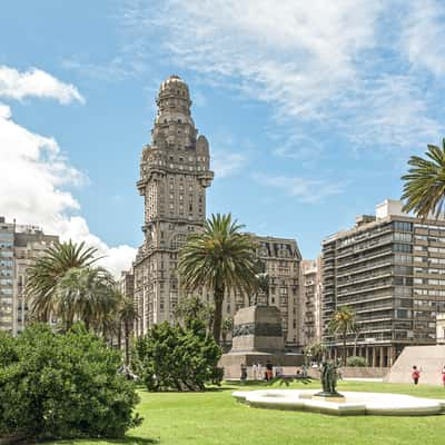 Plaza del Independencia, Uruguay