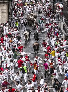 Sanfermines, Waiting for the bulls