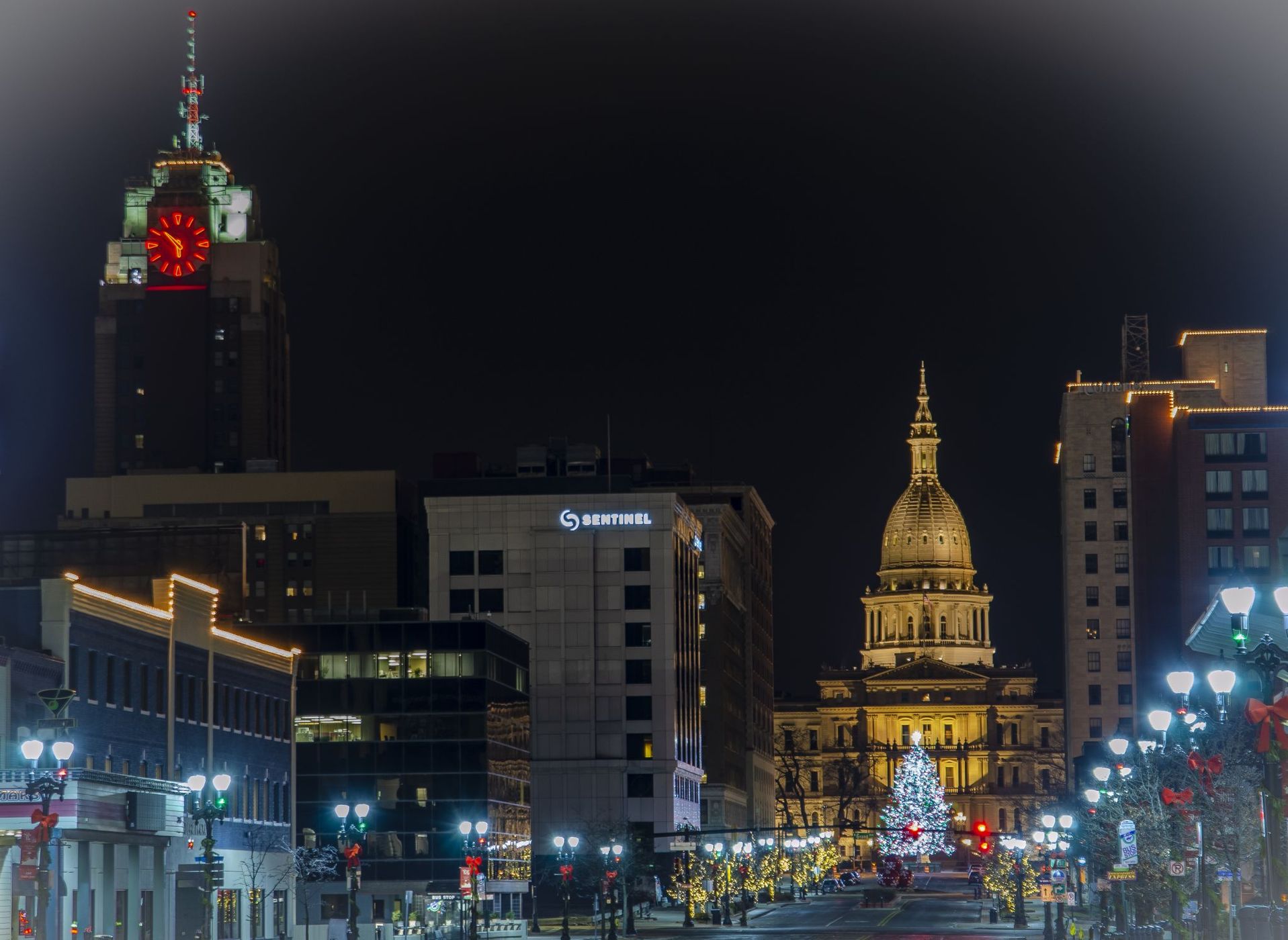 Christmas at the Michigan Capital, USA