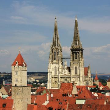 Cathedral and Downtown von Regensburg, Germany