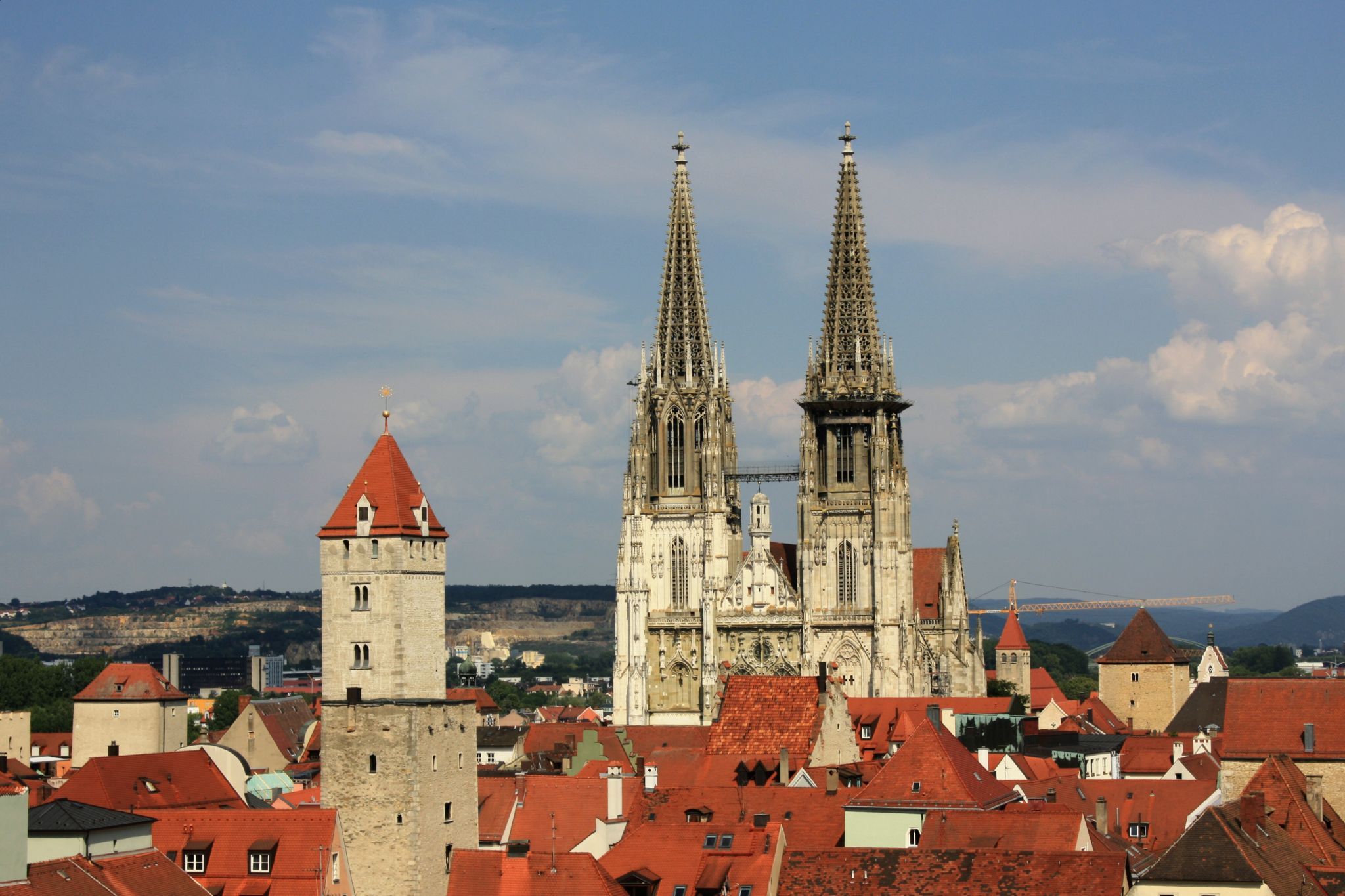 Cathedral and Downtown von Regensburg, Germany