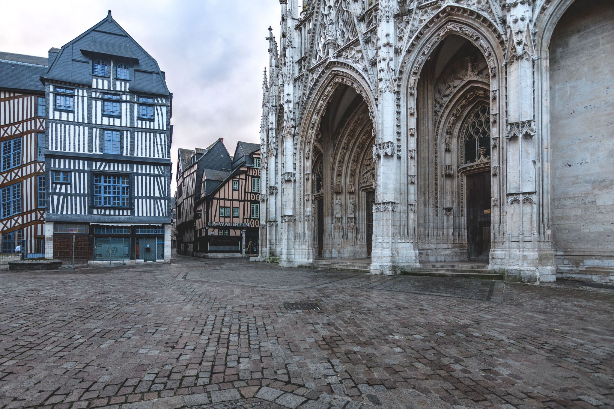 Église Saint Maclou, France