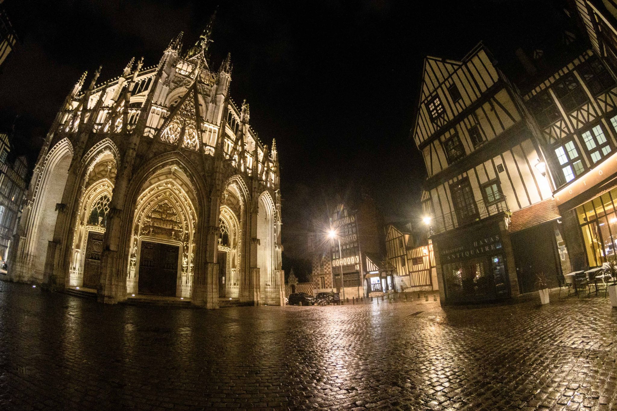 Église Saint Maclou, France