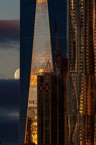 Freedom Tower and Gehry Building