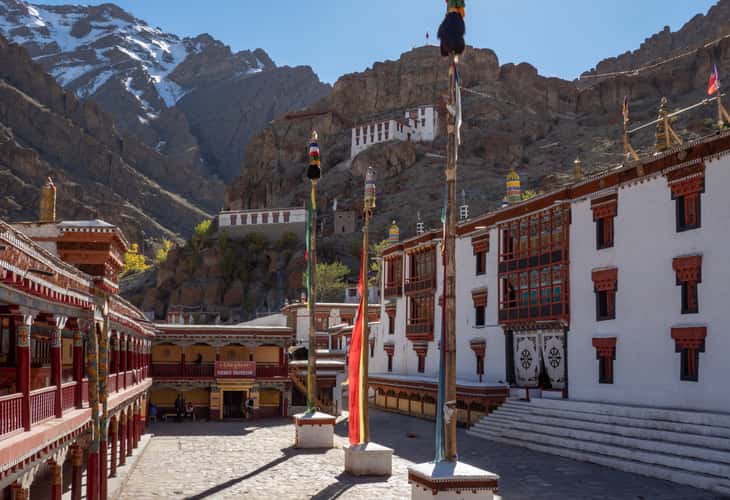 Hemis, The courtyard of the monastery
