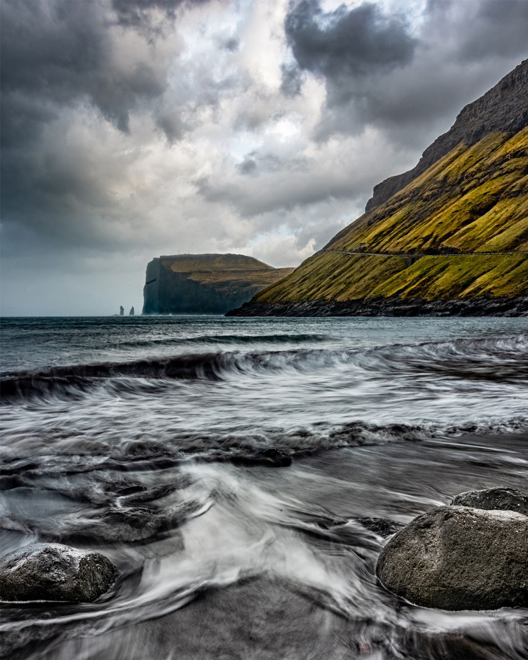 Eidhisflogvi Fjord, Faroe Islands