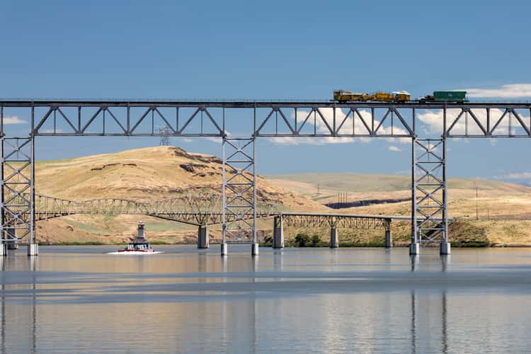 Lyons Ferry Bridge on Columbia River