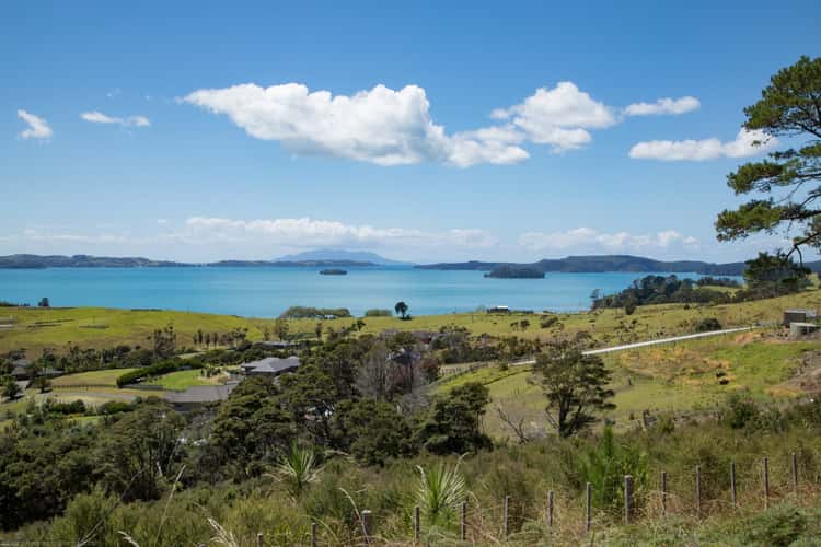 Mahurangi East