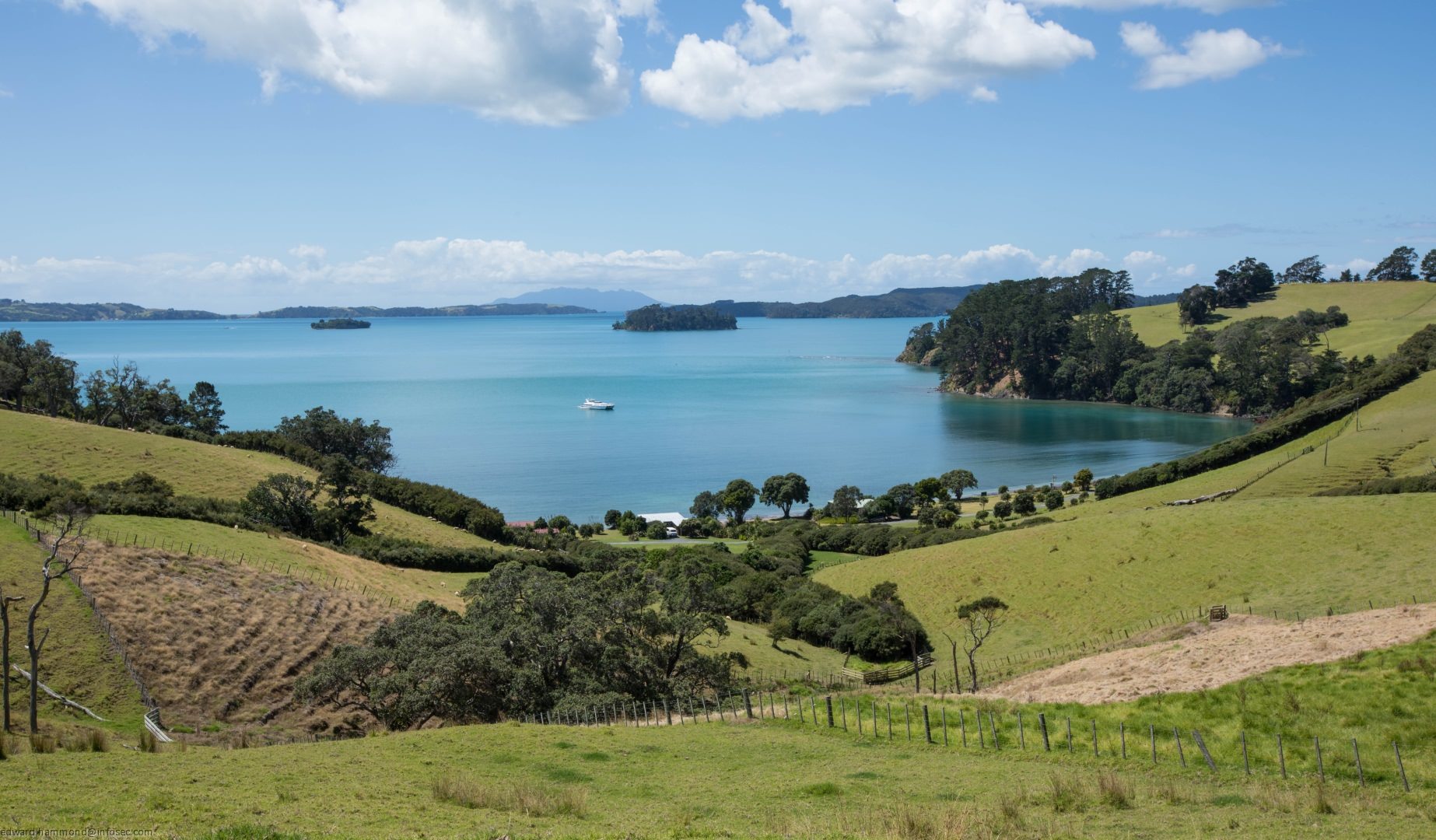 Top Photo Spots at Martin's Bay in 2024