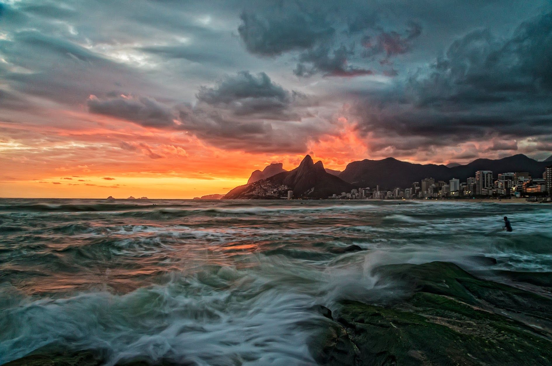 Arpoador rock, Brazil
