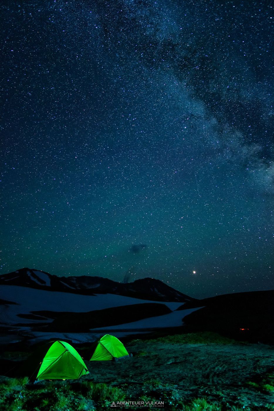 Counting stars at Mutnovsky volcano, Russian Federation
