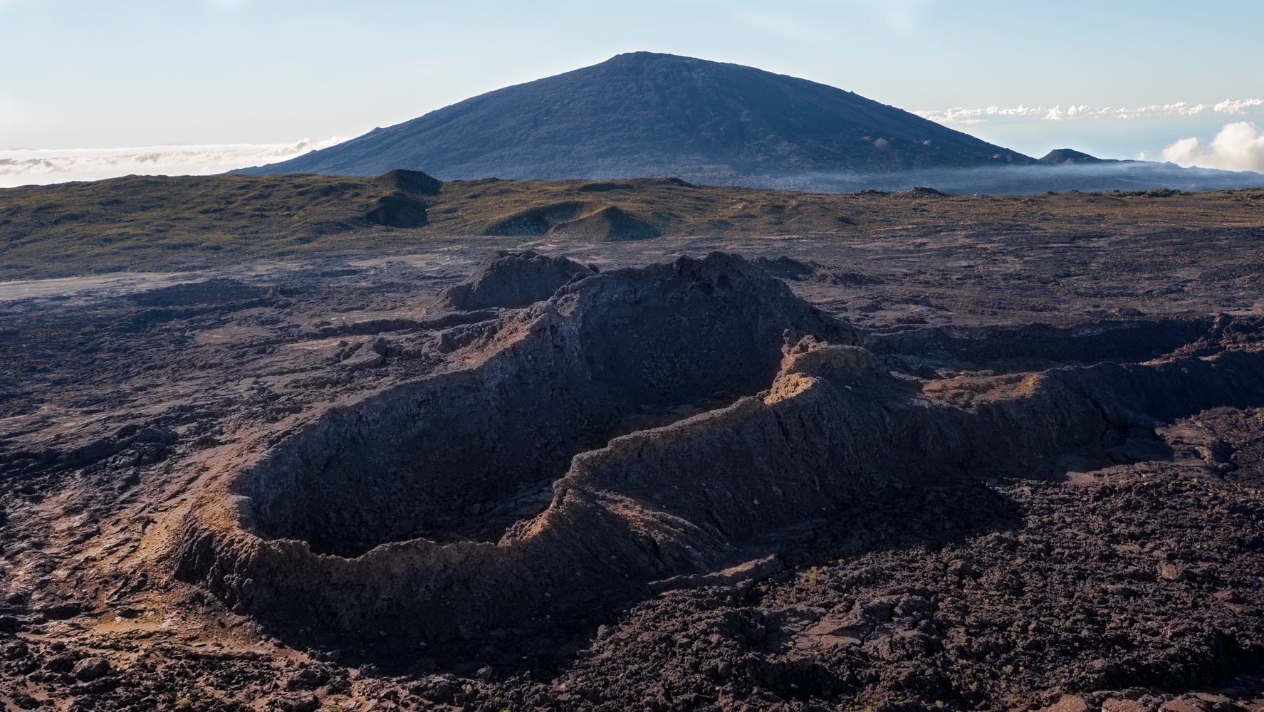 Crater Aubert de la Rüe, Reunion