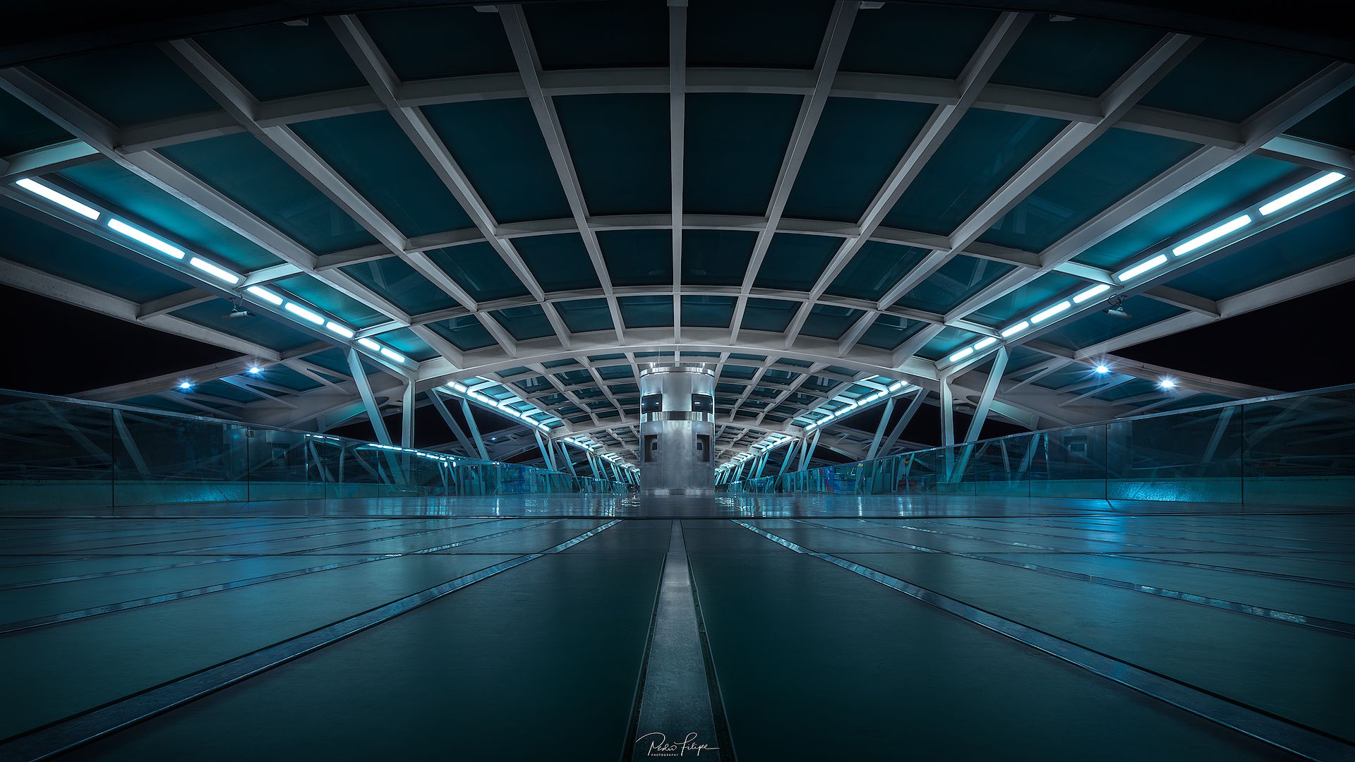 Gare do Oriente, Portugal