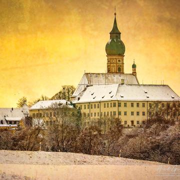 Kloster im Winter, Germany