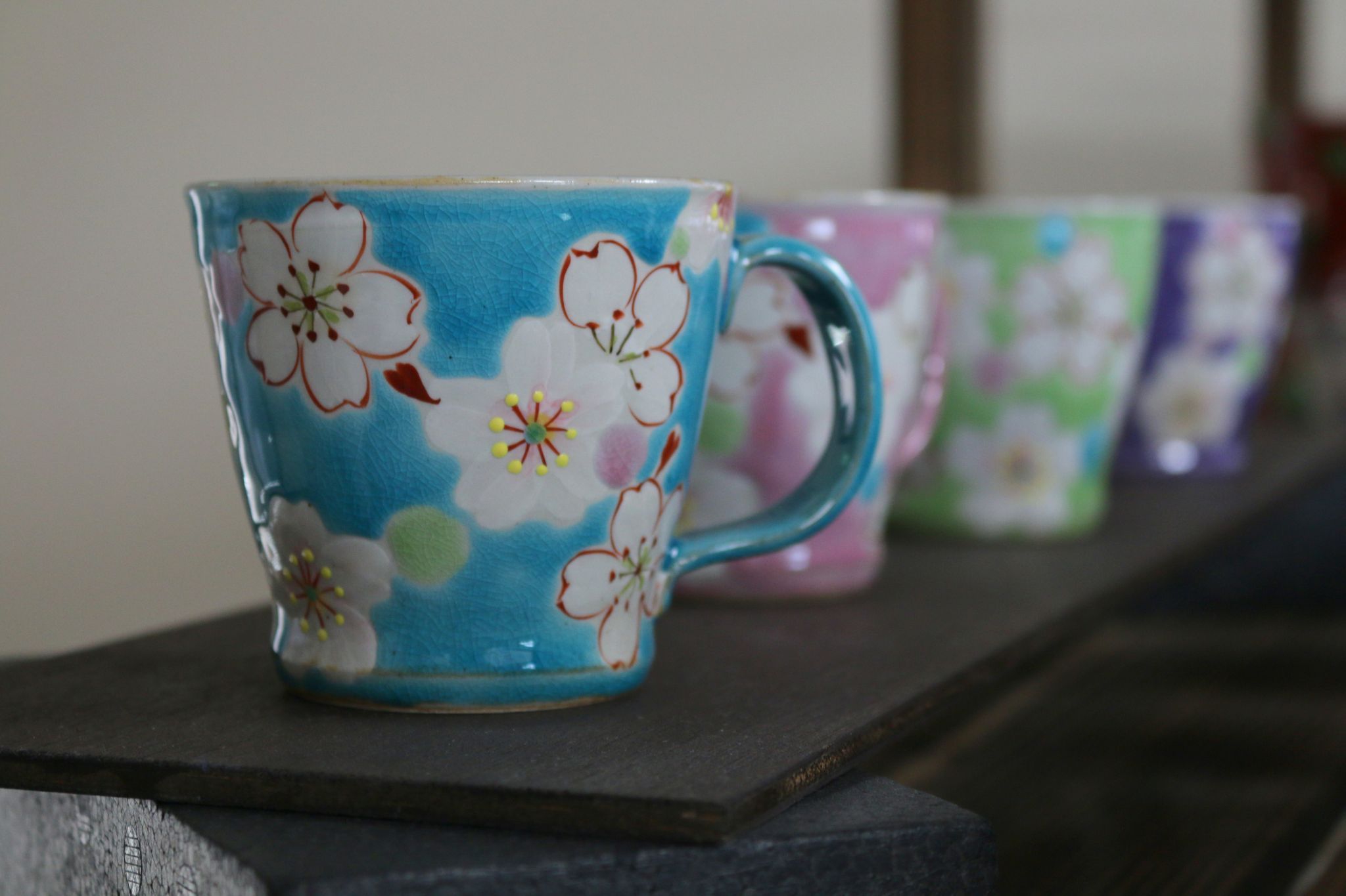 Kokuzo-gama, new colorful Kutani ware, Japan