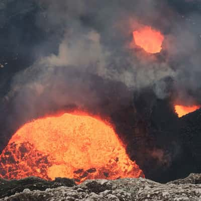 Marum lava lake, Vanuatu