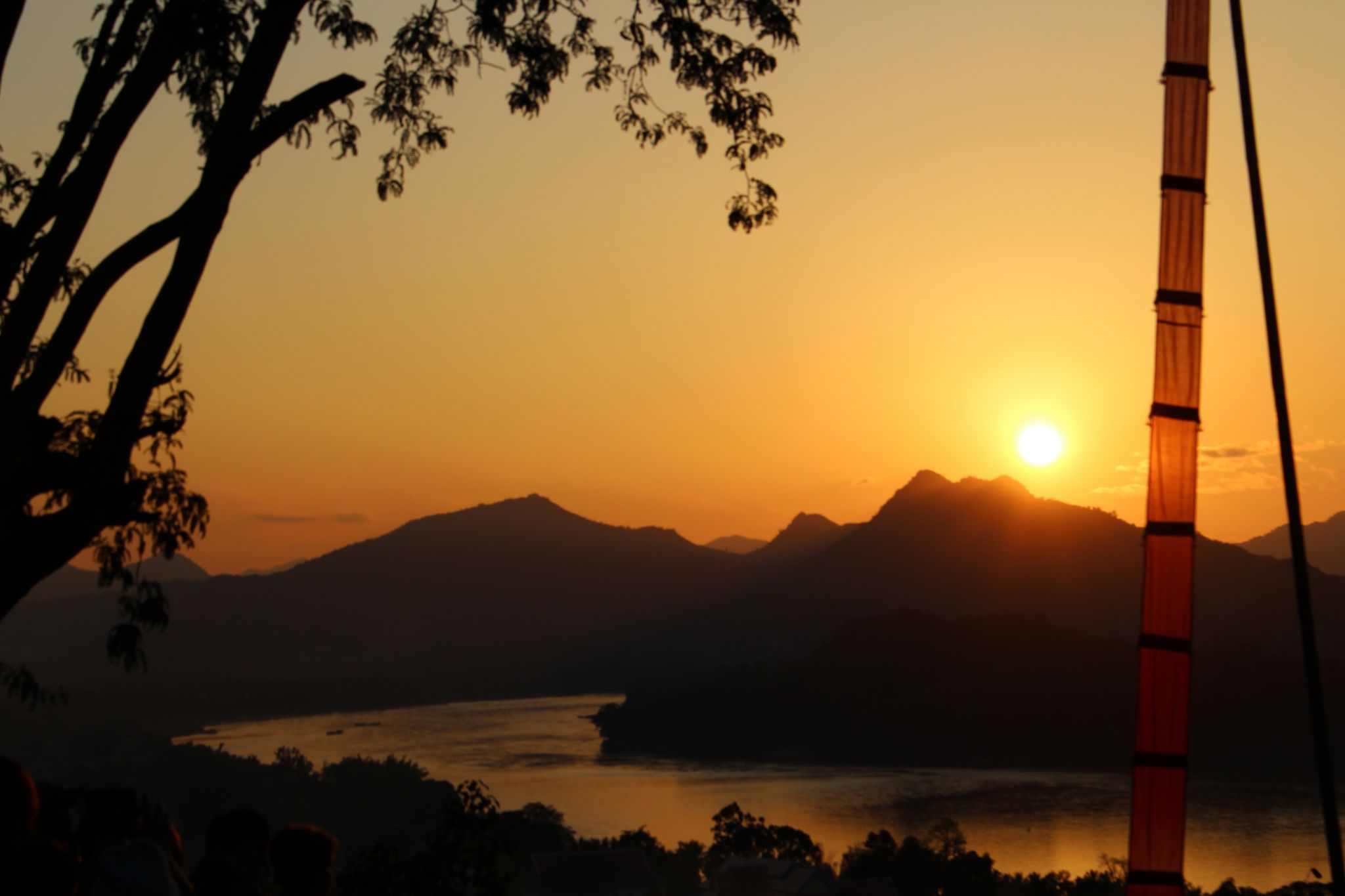 Mont Phousi, Lao
