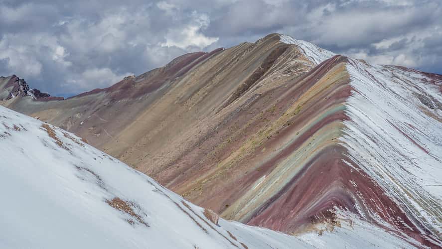 Rainbow mountain , montaña arco iris
