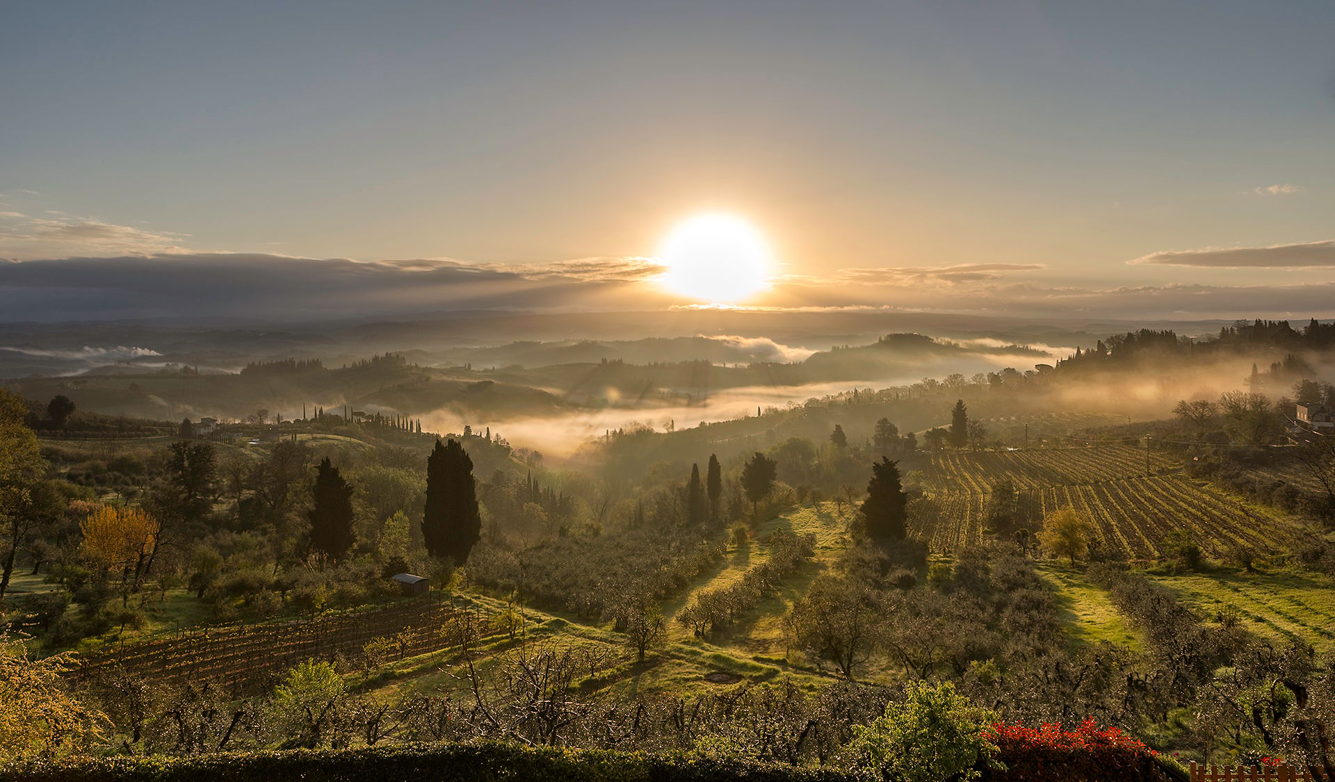 San Gimignano sunrise spot, Italy