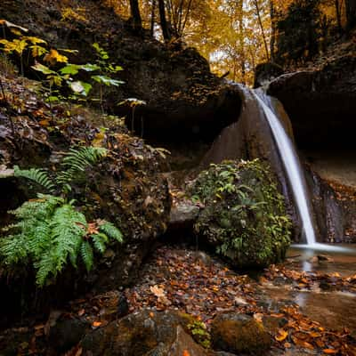 Schwarzenbach Wasserfälle, Switzerland