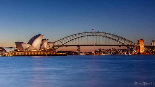 Sydney opera House and Harbour Bridge