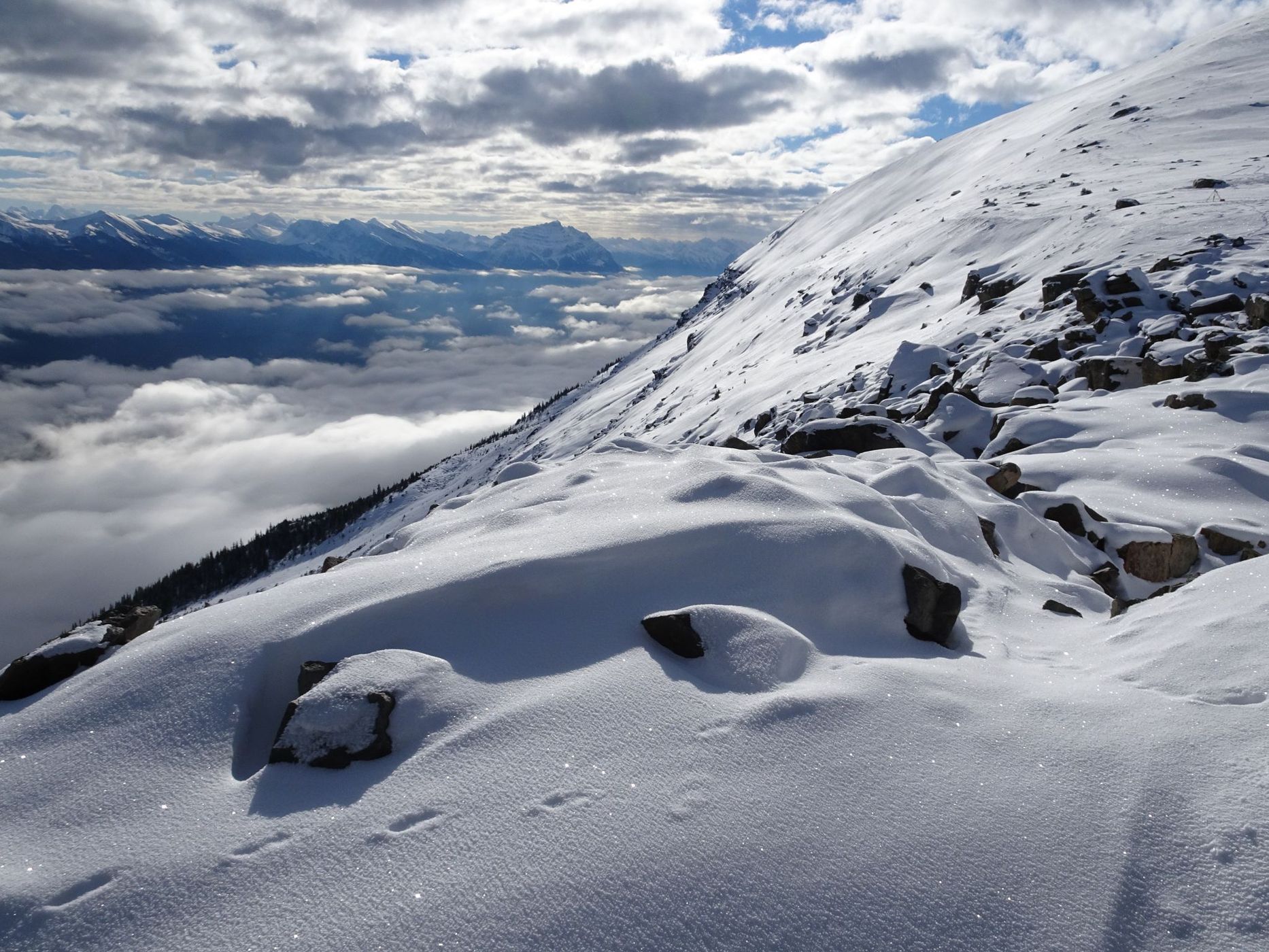 TOP OF THE WORLD, Canada