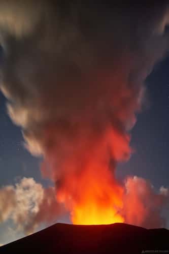 Yasur - the lighthouse of the South Sea