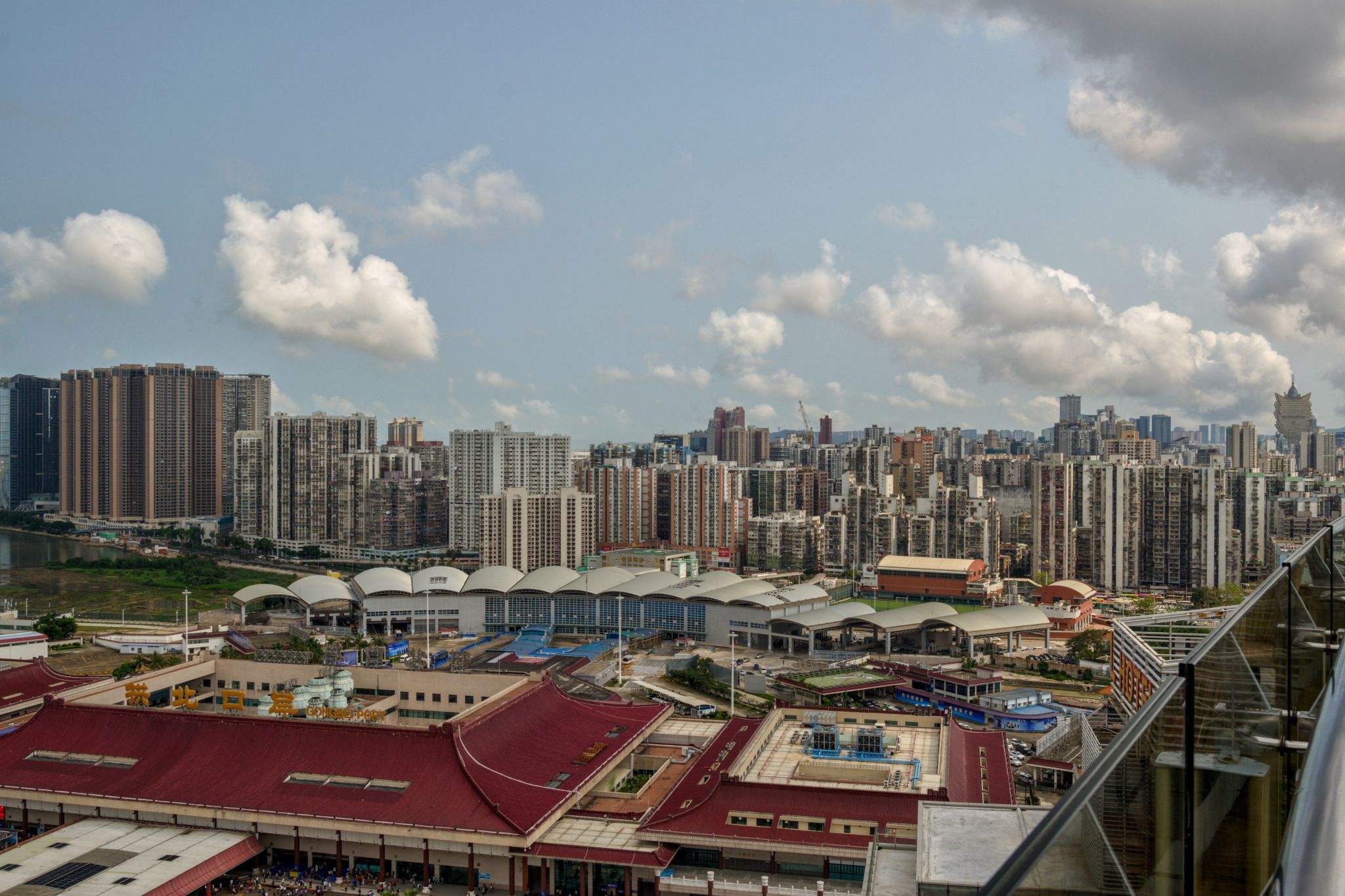 Zhuhai Charming Holiday Hotel, China