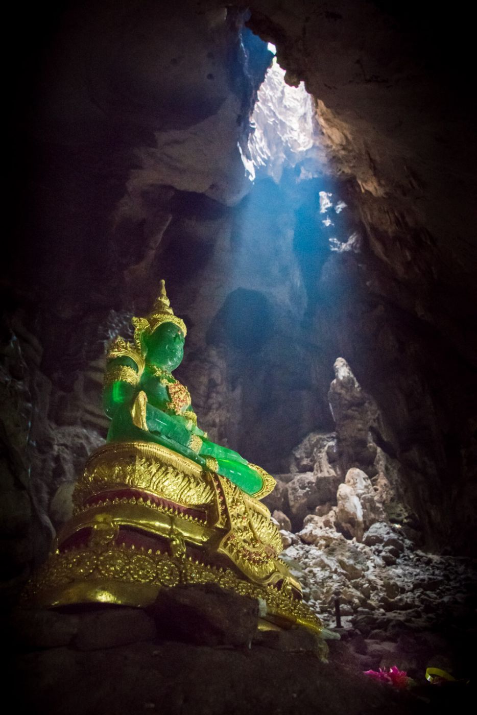 Erawan Cave, Thailand