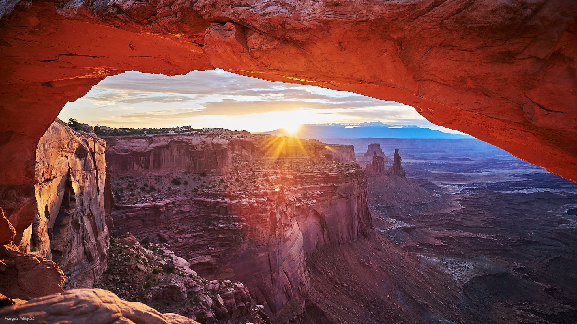 Mesa Arch, Canyonlands National Park, USA