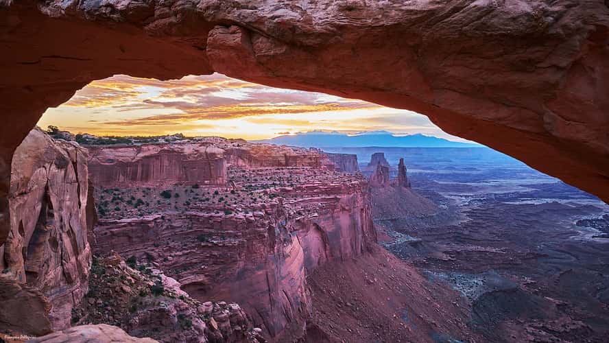 Mesa Arch, Canyonlands National Park