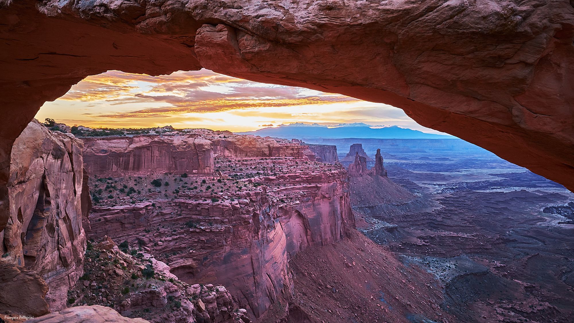 Mesa Arch, Canyonlands National Park, USA