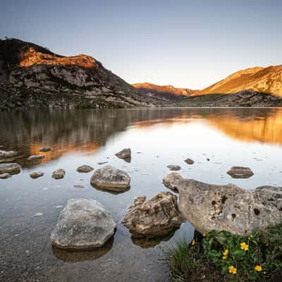 Lago de Enol, Spain