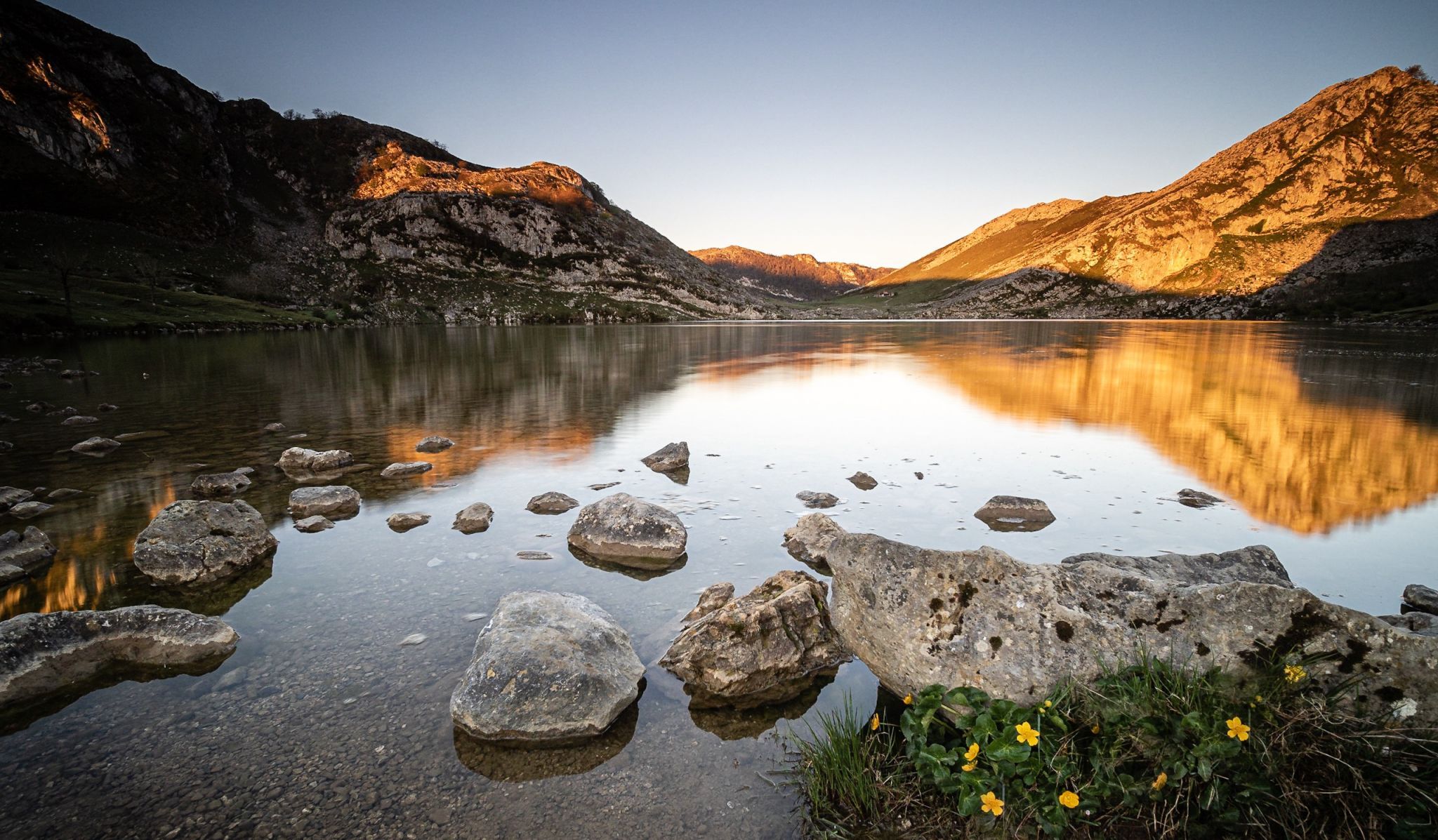 Lago de Enol, Spain