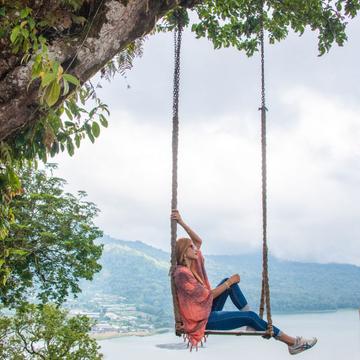 Lake Buyan Swing, Indonesia