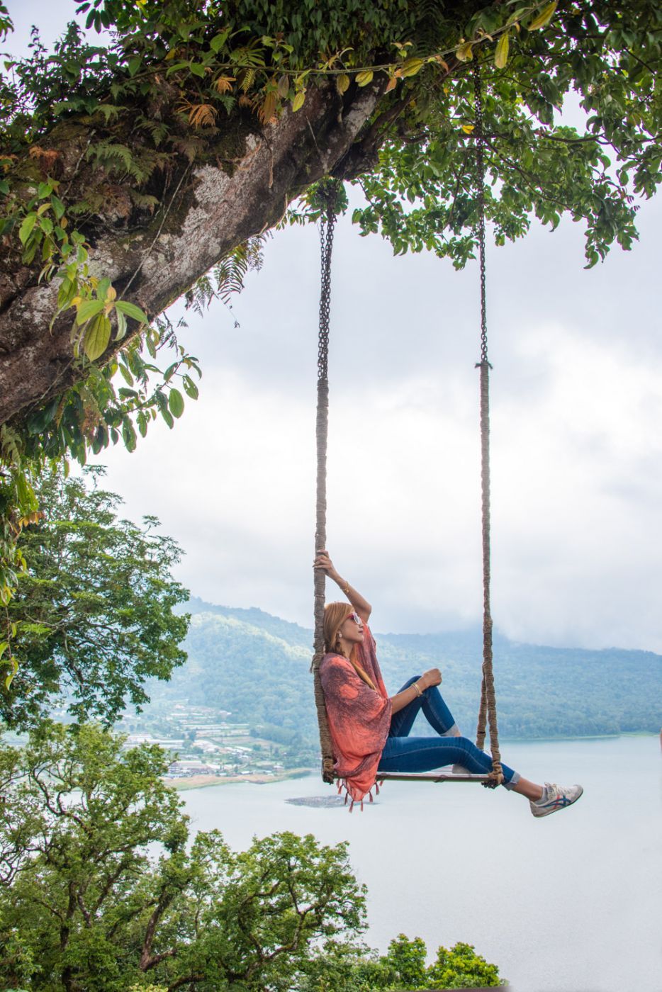Lake Buyan Swing, Indonesia